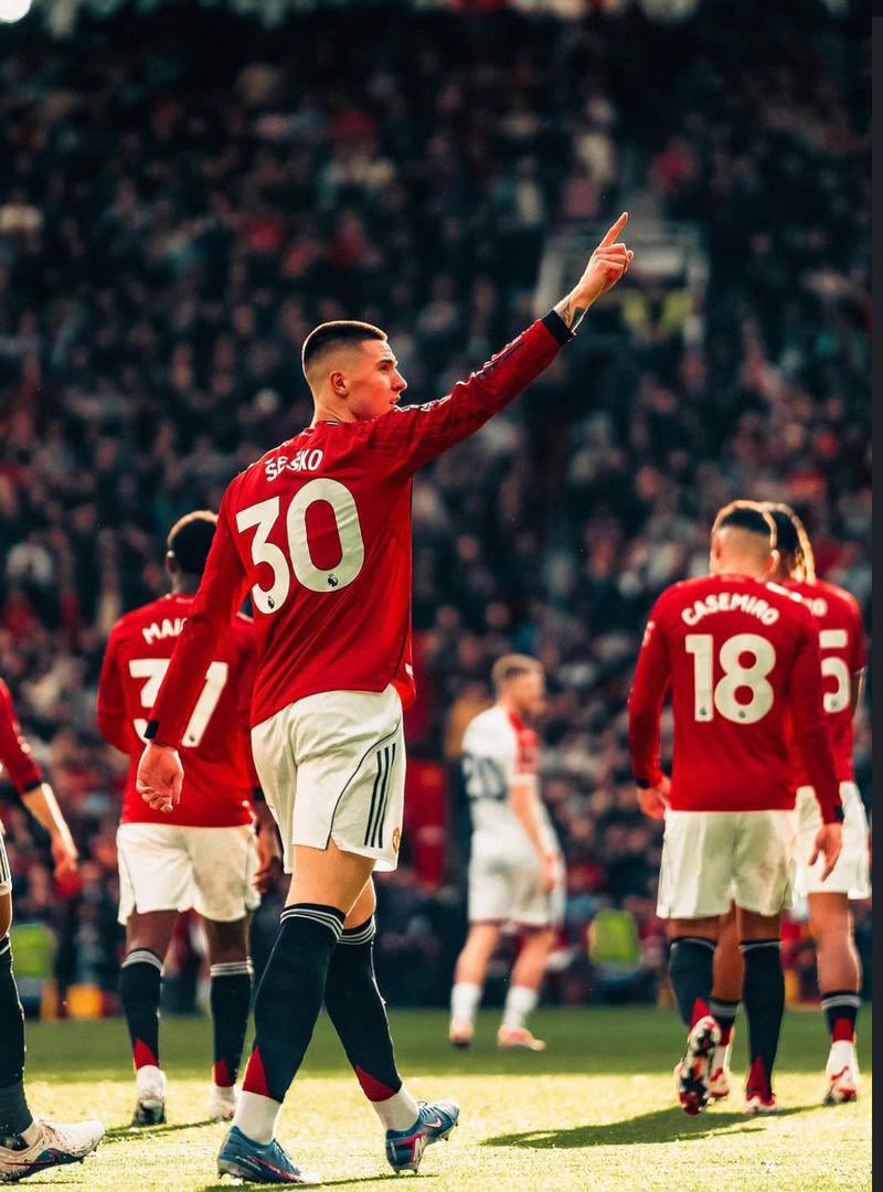 nez_utd's tweet photo. Morning Reds, how are you feeling ? 

Newcastle next.. https://t.co/BjxOs4yYA6