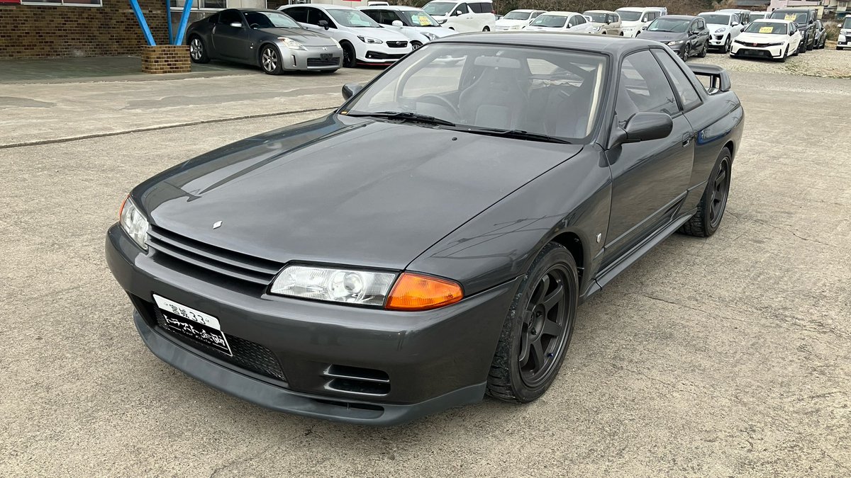 trustplanning32's tweet photo. 【買取車両】
宮城県のお客様より、【2桁ナンバー】の
BNR32をお譲り頂きました。
長年大切にされた愛車の依頼ありがとうございます！かなりチューニングもされています！

第二世代スカイラインGT-Rをご売却の際は、是非トラスト企画までご相談ください✨

買取査定フォーム
https://t.co/rxseE9TGJV https://t.co/fqDakqbW2M