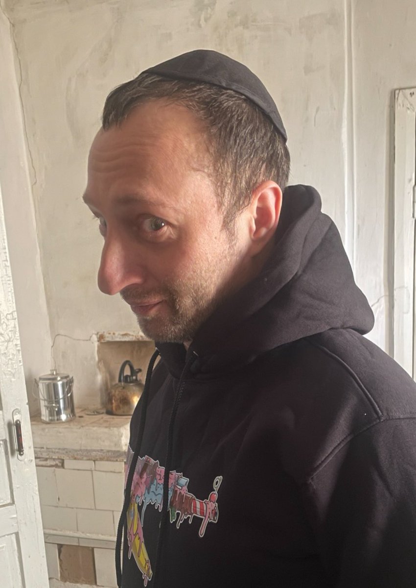 Михайло Крупꑭ tweet media