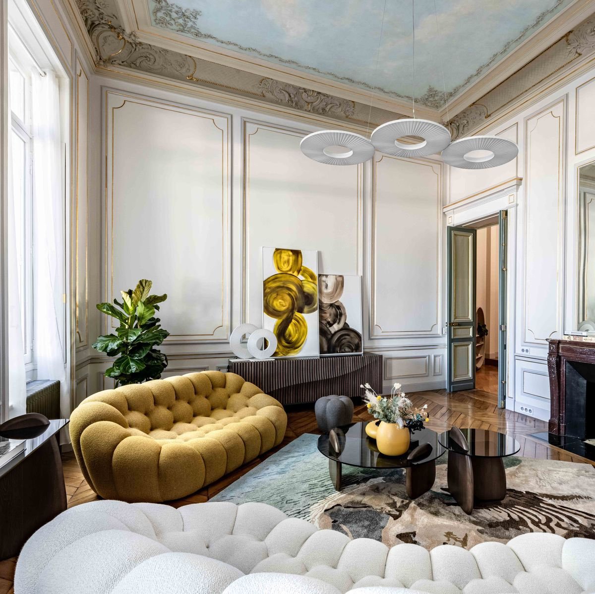 Parisian Aesthetics tweet media