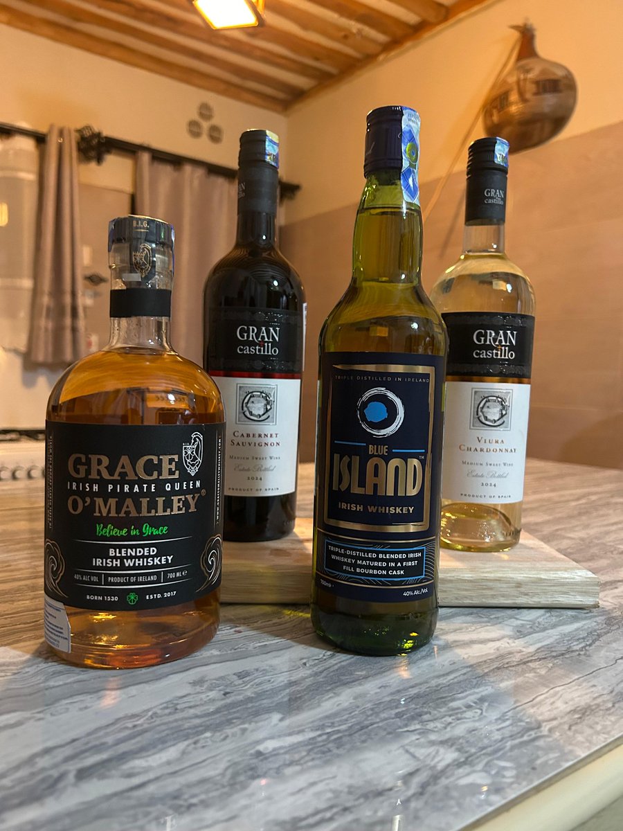 bogobeverages's tweet photo. A glass of whisky is what you need RIGHT NOW!!🥃✨️Don't let it be a dull Monday 🤭 https://t.co/w8MKkmk4gP