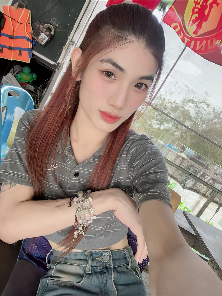 Toey👅 tweet media