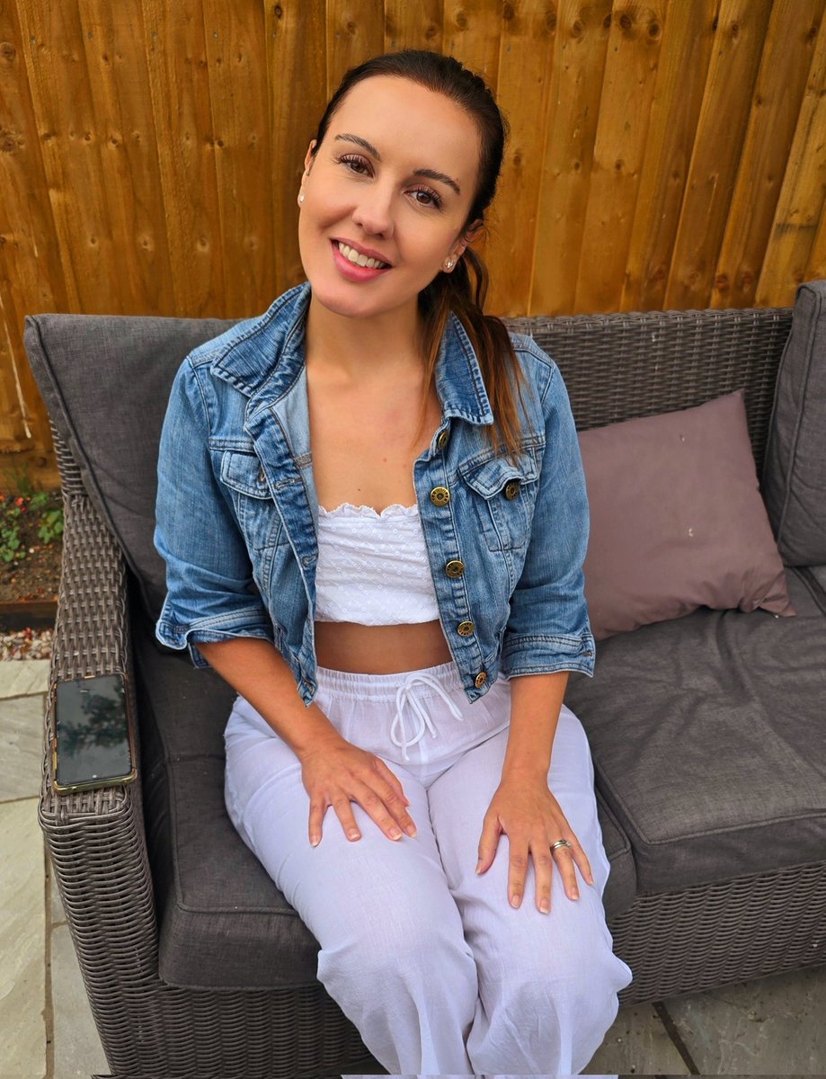 Kayleigh Davis SFW tweet media