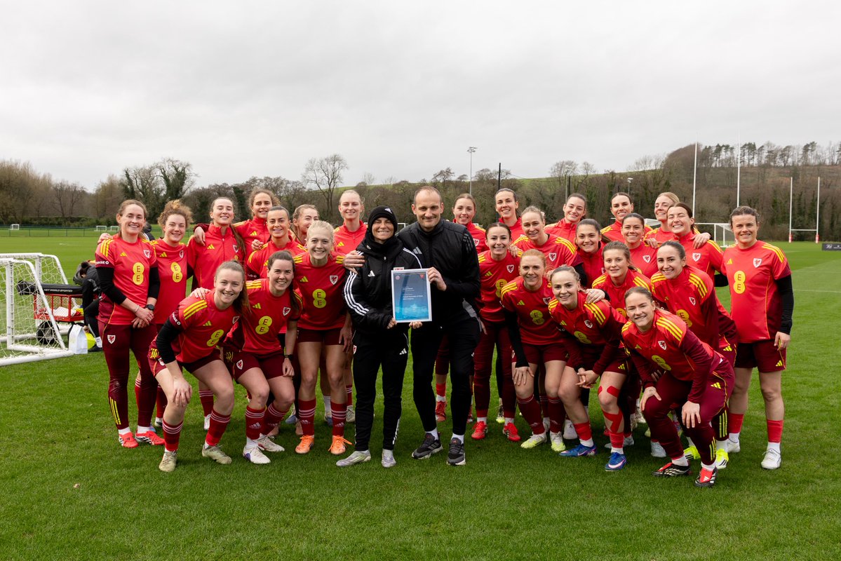 Wales 🏴󠁧󠁢󠁷󠁬󠁳󠁿 tweet media