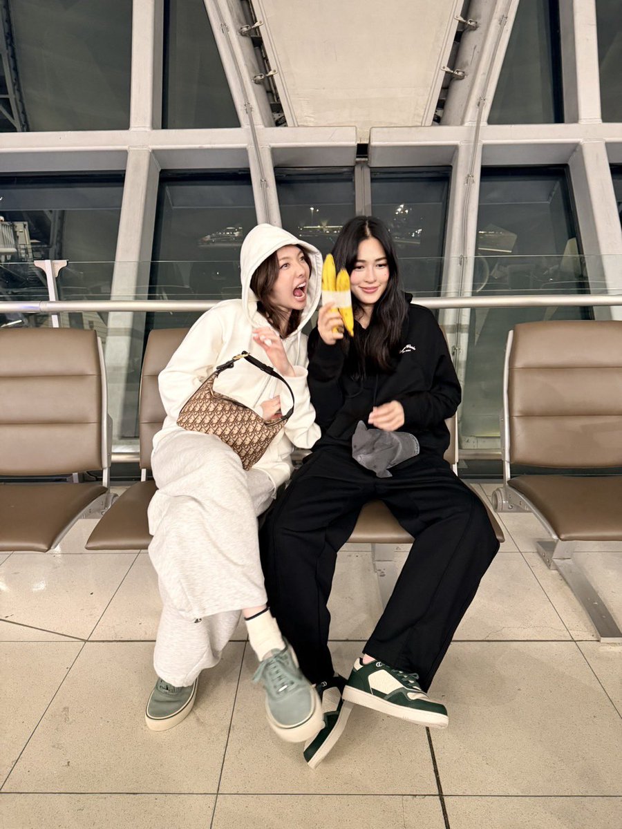 LingOrm CH3 Official tweet media