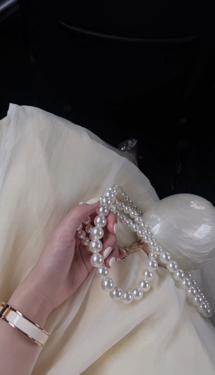 Jennifer tweet media