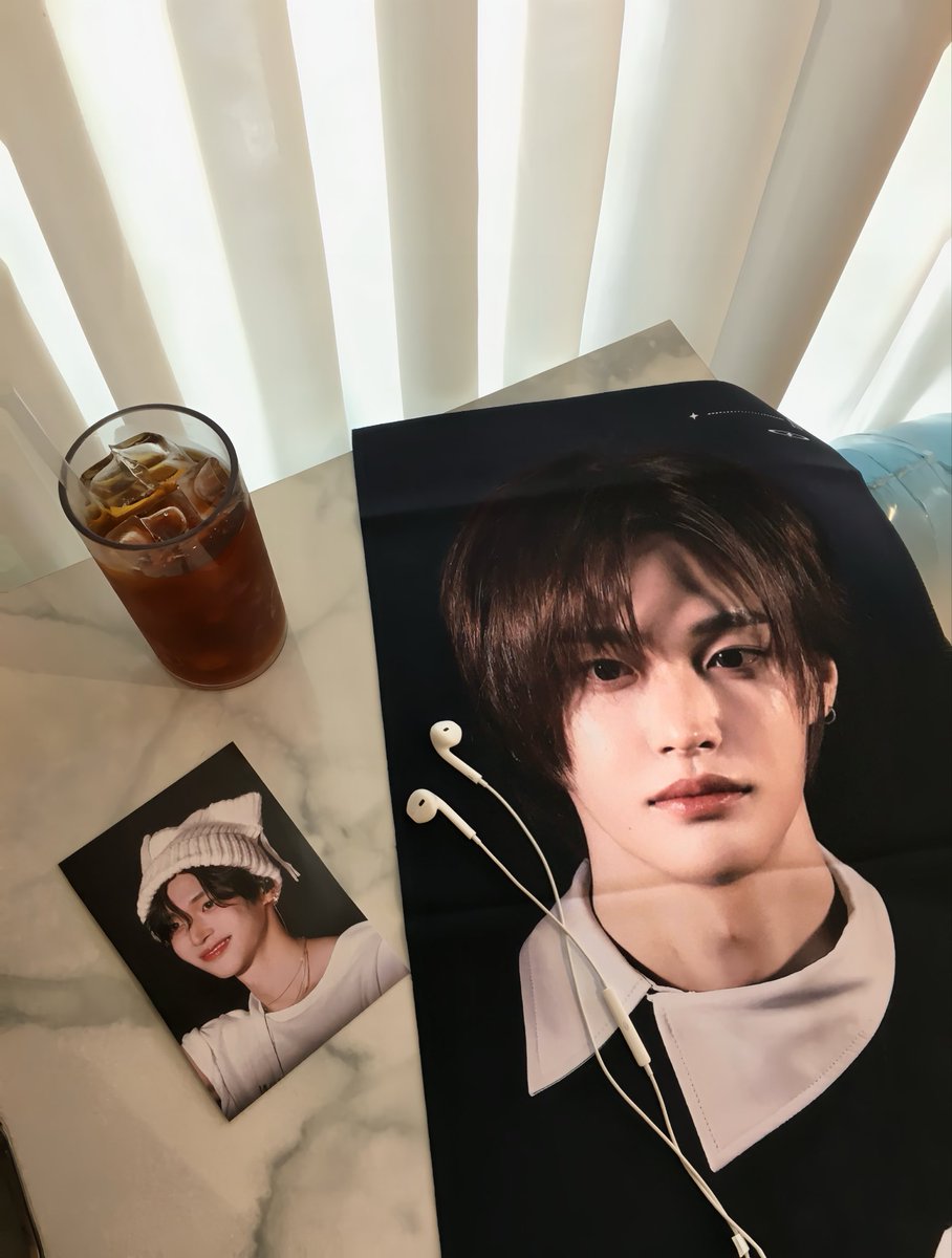 onetbinee tweet media