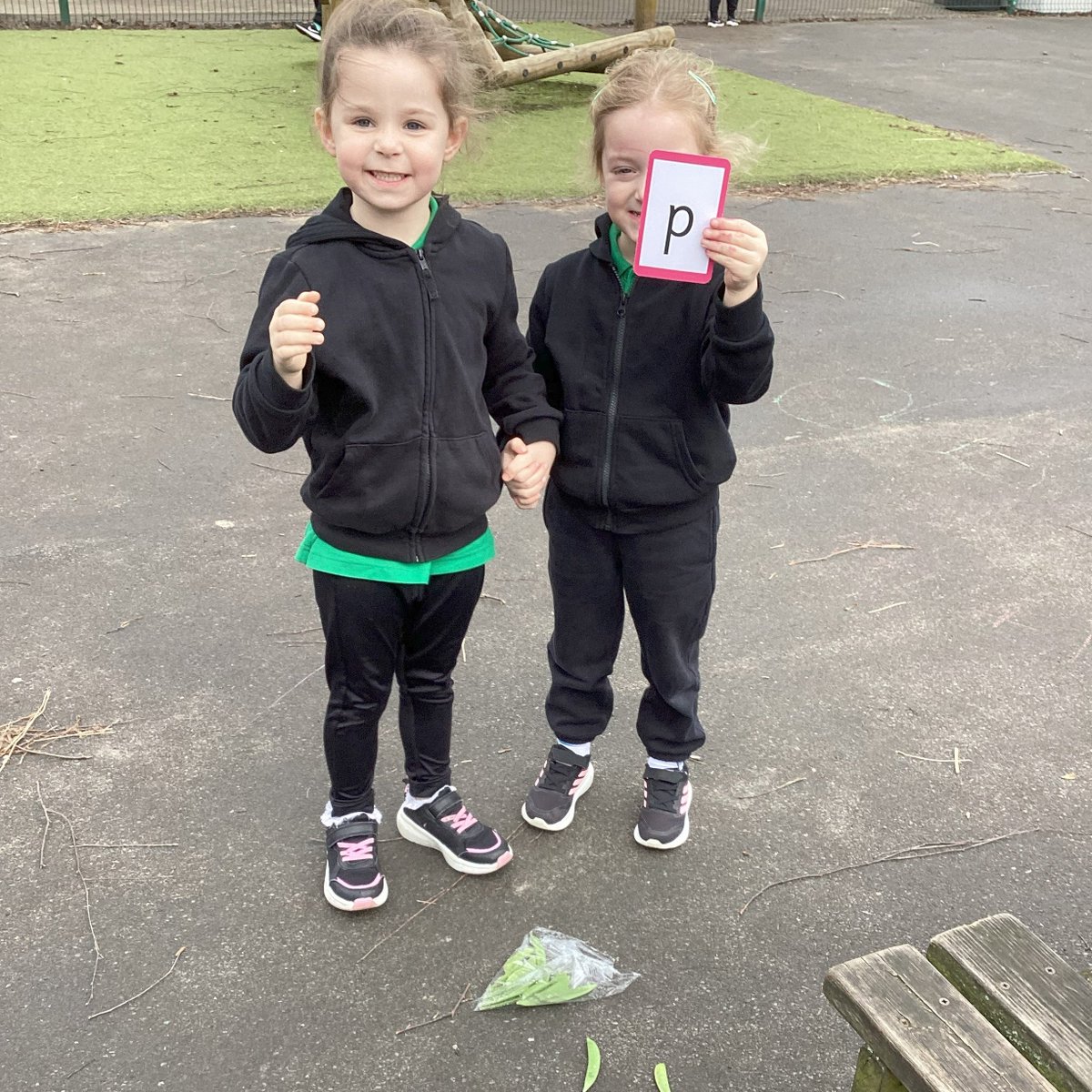 Three Lane Ends Academy tweet media