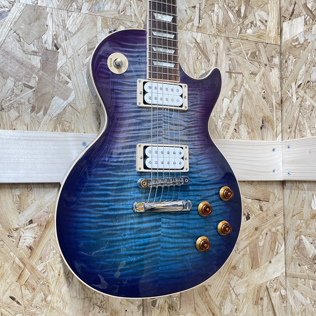 Gibson Les Paul Traditional ピックアップ交換のご依頼です。 Gibson