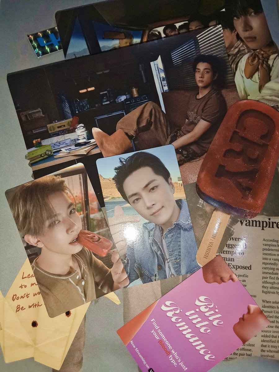 lullabyouss's tweet image. Izin wtt want to trade

have: Heeseung ice cream &amp;amp; Jay Afterlight 
want: Sunghoon / Jake same ver 🥹🙏🏻🙏🏻