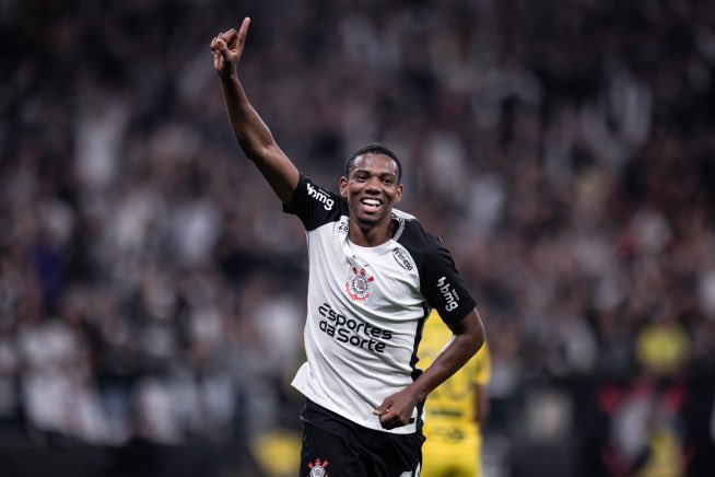 🇧🇷🛑 Andre's Deal: BLOCKED

The president of Corinthians, after pressure from the coach and the fans, has blocked the deal and does not want to sign. 

📰AC Milan, however, already have the signed documents and could appeal to FIFA. According to <a href="/MatteMoretto/">Matteo Moretto</a>, the deal is 95%