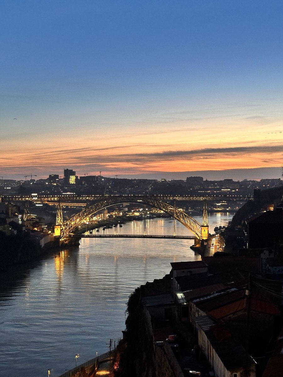 Miguel Bustos Rubio tweet media