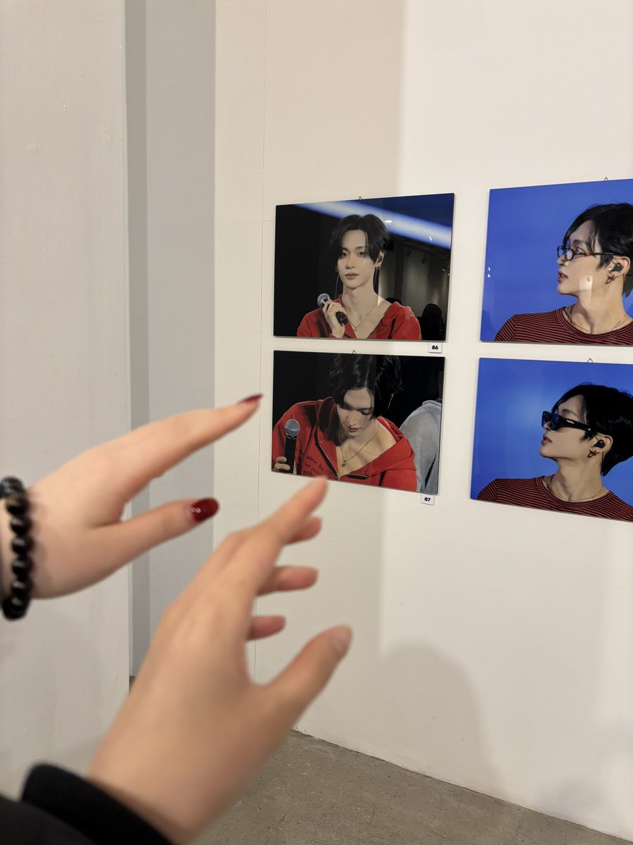 superrsuperstar's tweet photo. #IYKYK_WB 땨~💕💕 https://t.co/93ZePQK3SH