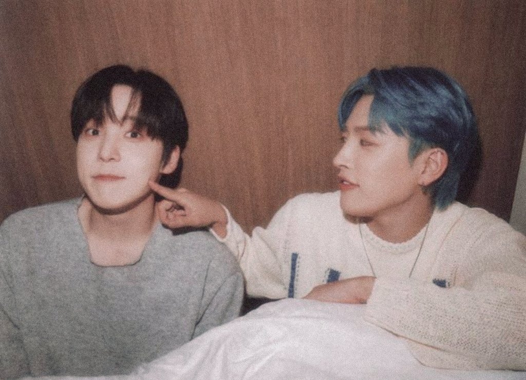 happy 10 years to my favorite boys ❤︎