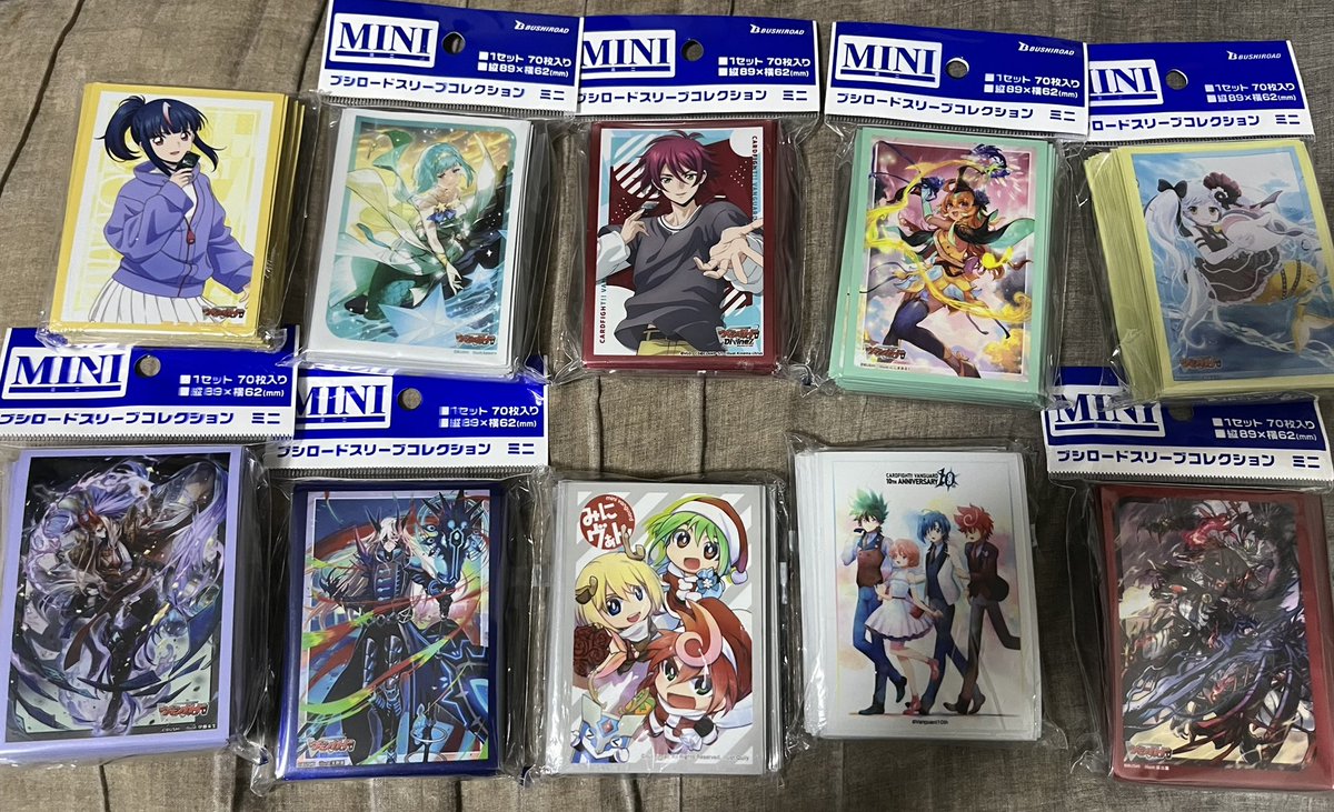 景品を10個仕入れました👍 みにヴァンのと10thスリーブは貴重(だと思う)