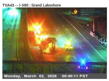 KCBSAMFMTraffic's tweet photo. #Oakland -- Westbound #Interstate580 past Lakeshore, a crash is blocking at least the three left lanes, emergency crews on scene. (Photo: @CaltransD4) @CHPoakland #KCBSTraffic. https://t.co/2YjqG6jM1w