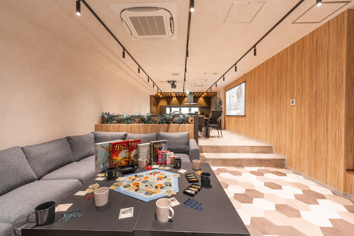 プレイクリエイト tweet media