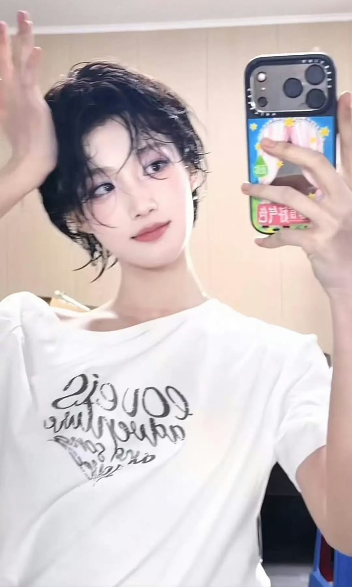 Allcbizmelons's tweet photo. #LuYuxiao’s short hair https://t.co/is2LQU0FF7