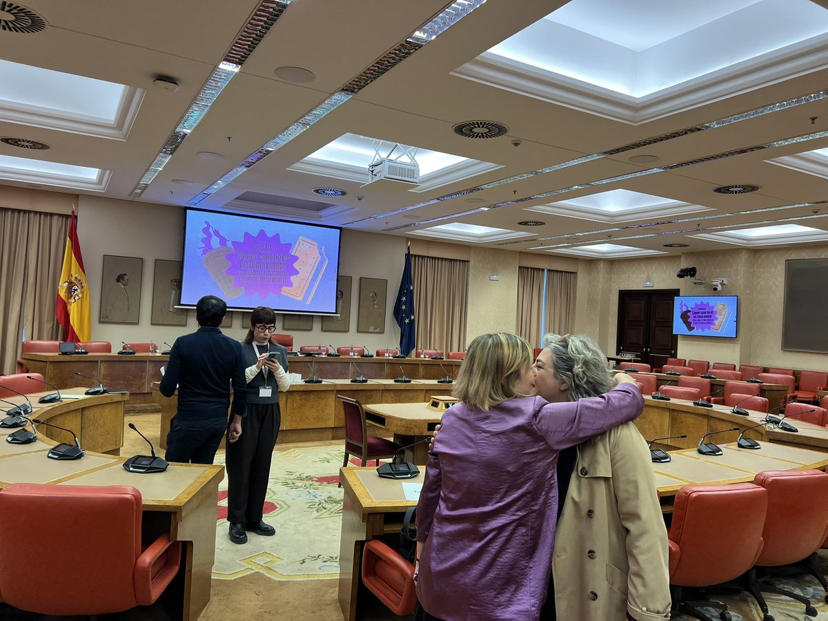 Todo listo para una jornada clave que nos invita a reflexionar sobre la regulación de la publicidad de alimentos no saludables dirigida a menores.

Podéis seguirla en directo aquí: sumar.ink/streamingjorna…