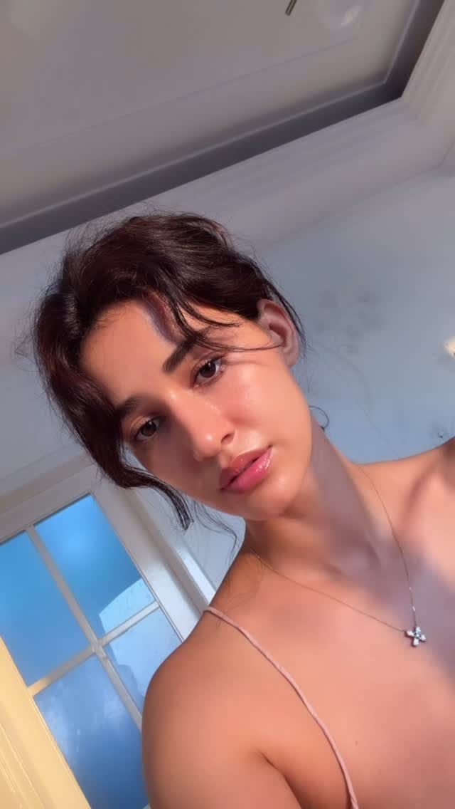 Disha Patani World tweet media