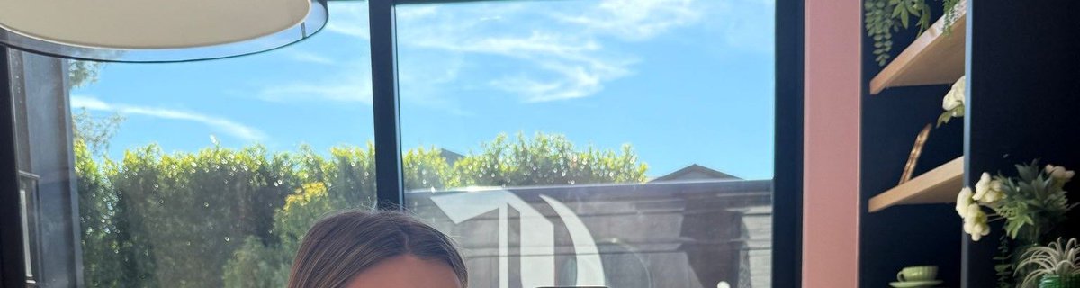 Kiairamrd's tweet photo. Les hétéros iront voir dans les commentaires https://t.co/Yslw99iwbx
