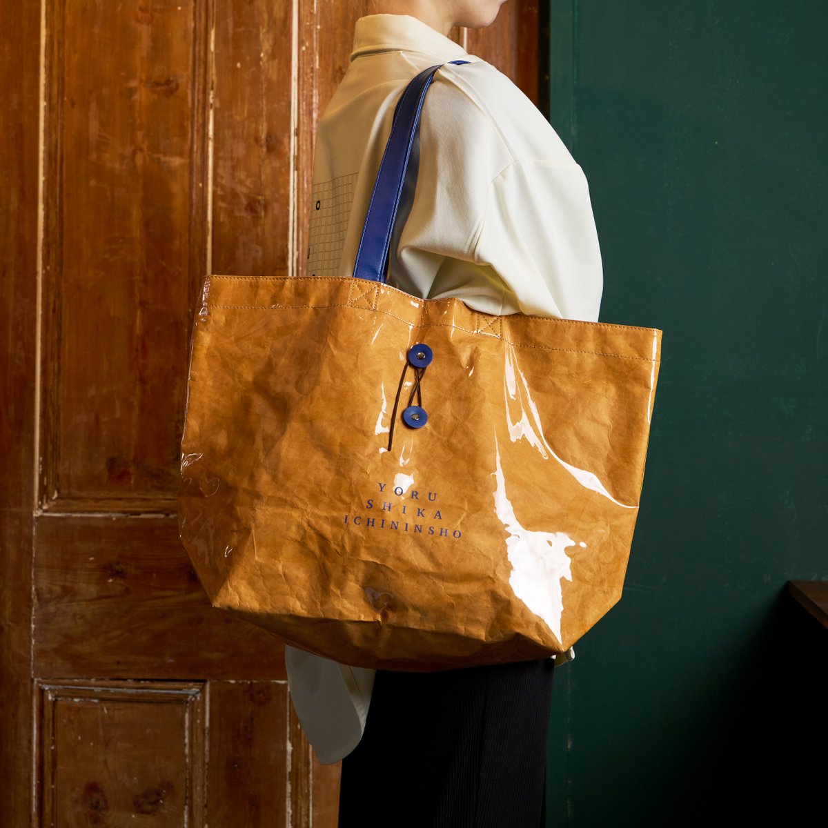 本日18:00〜より ヨルシカ LIVE TOUR 2026「一人称」 オフィシャル