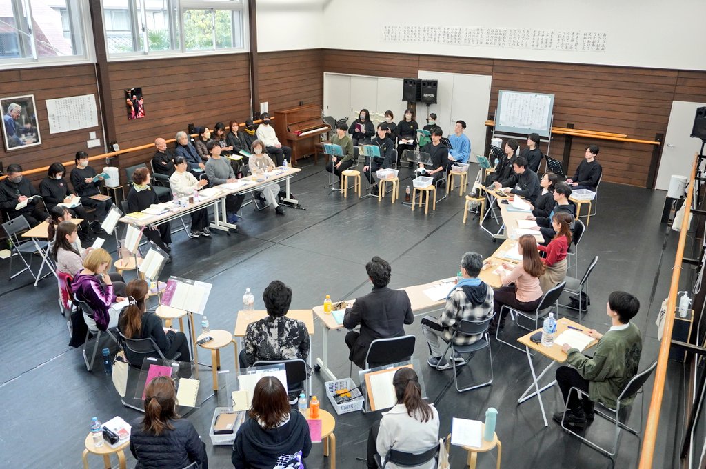 浅利演出事務所 tweet media