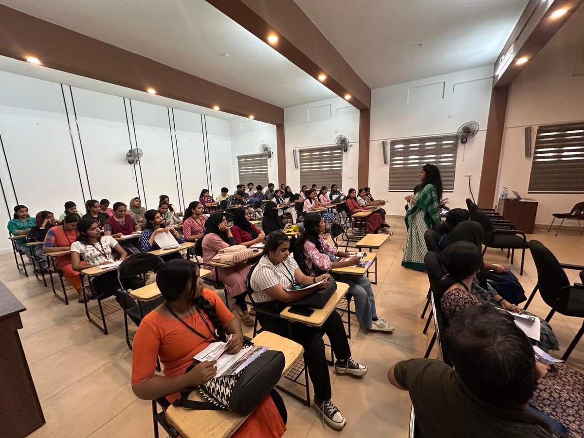 Indira Mahindra School of Education @ MU tweet media