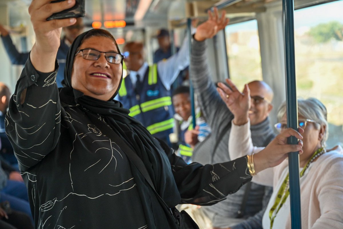 Metrorail W/Cape tweet media