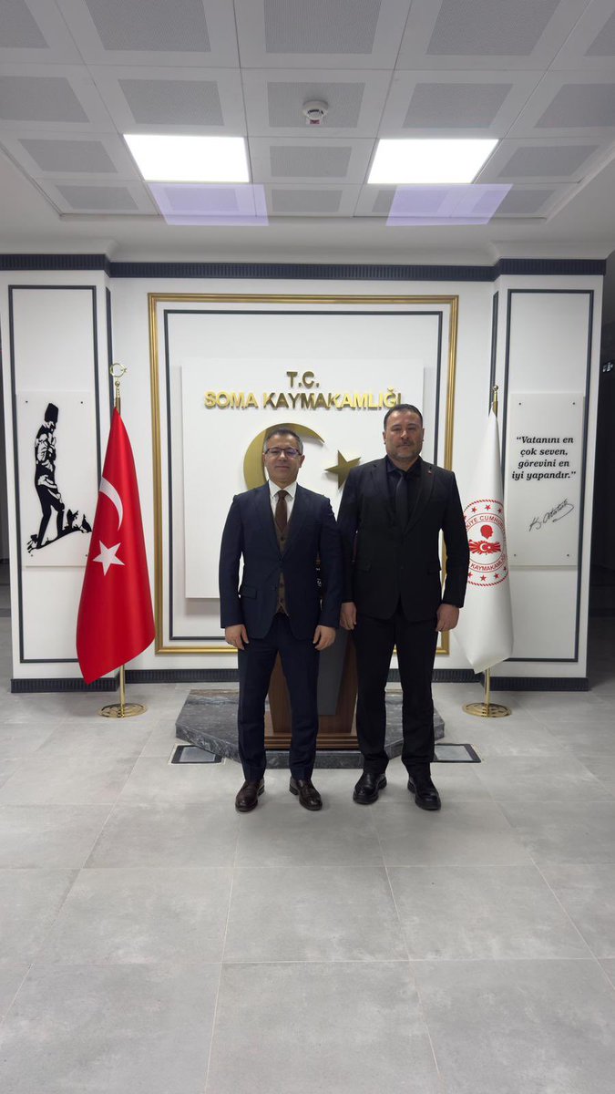 Türkiye Maden-İş Sendikası Ege 1 Nolu Şube Başkanı Rıza Sal, Kaymakam Ünal Koç’u ziyaret etti.