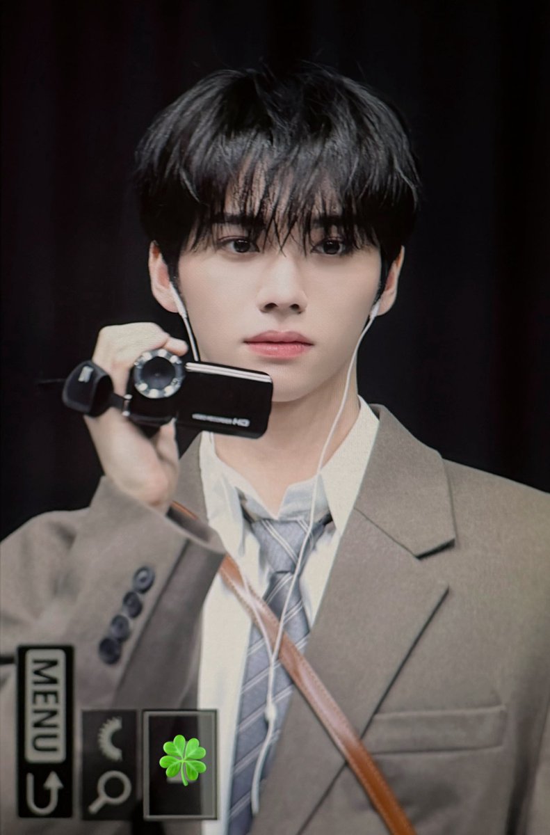 WHS2IB_1108's tweet photo. 260302 인터아시아

#WHIB #휘브 #JINBEOM #진범 https://t.co/CzDnOhu64s