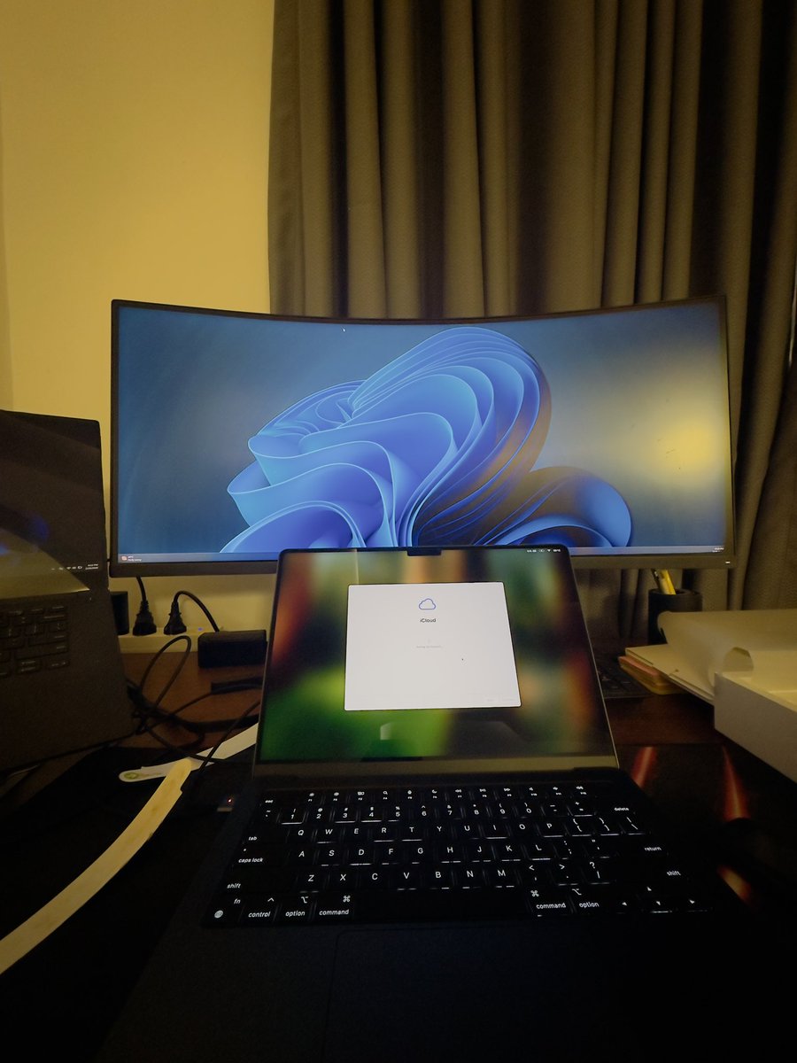 wealth4uss's tweet photo. Boom! 🔥

I have a new MacBook Pro M4. https://t.co/cbEVZln9r3