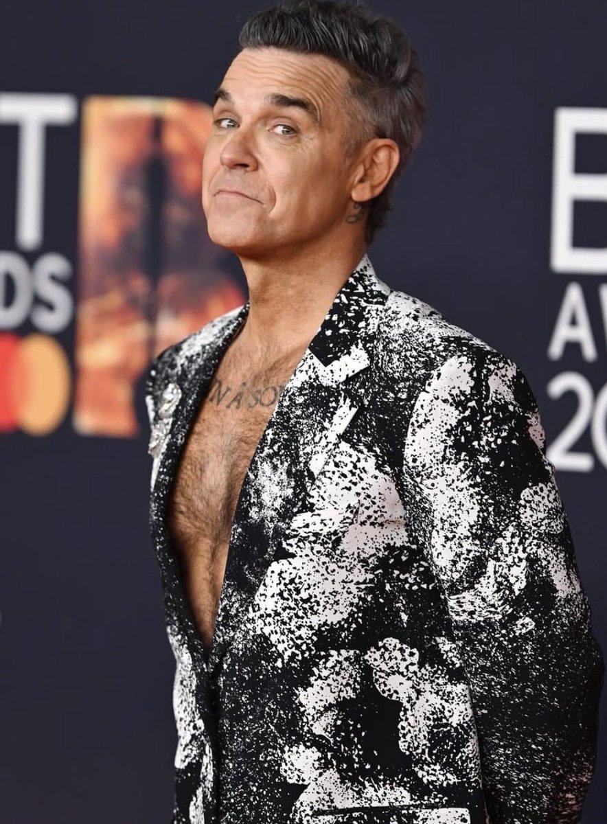 claudia 🎸| inactive (again) tweet media