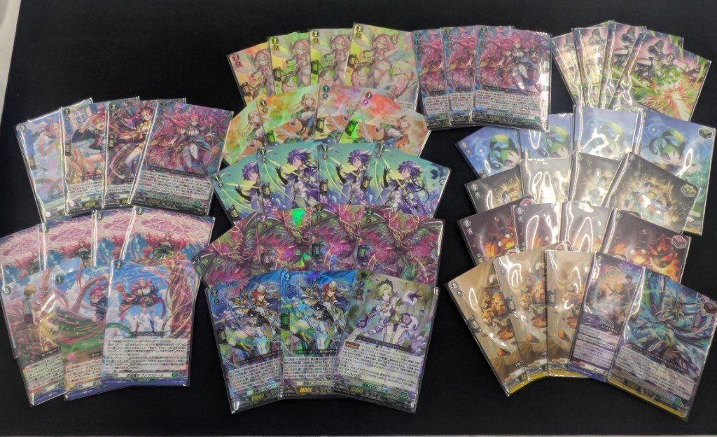 ヴァンガード 最新弾のベルクレアデッキ入荷いたしました！！ お探しの