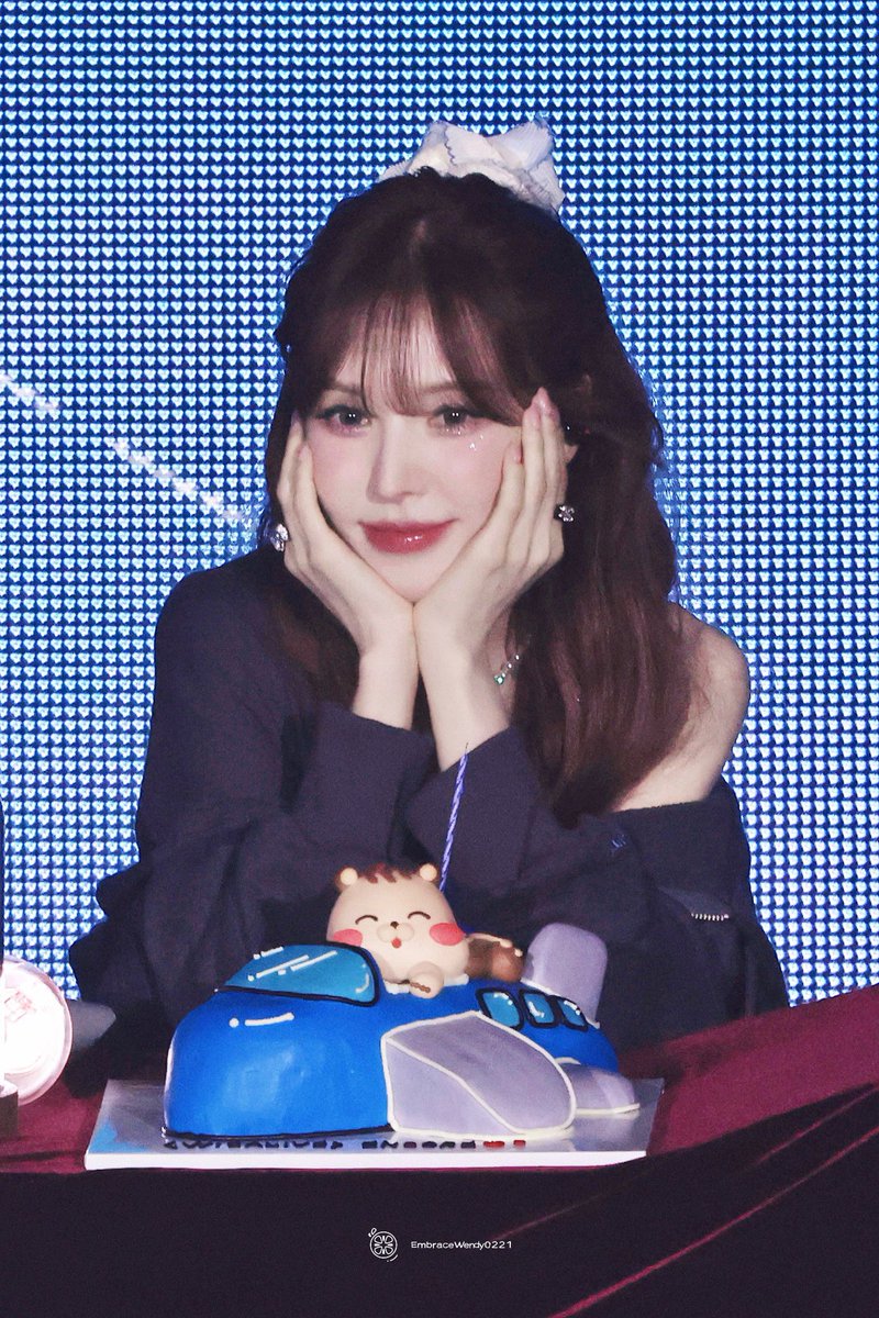 EmbraceWendy0221 tweet media