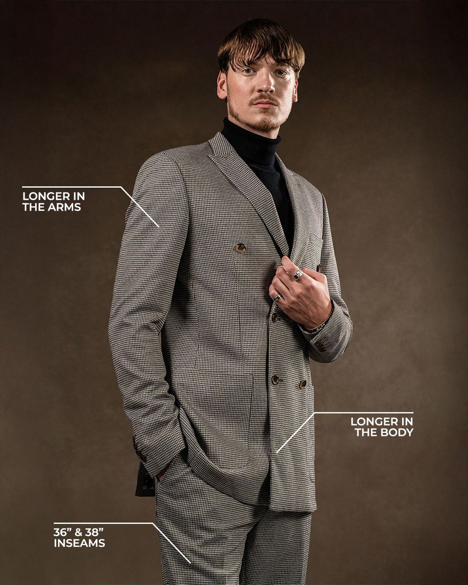 2tall's tweet image. High street suits just aren't long enough when you're this tall!

We've got you covered. #2tall #extralong