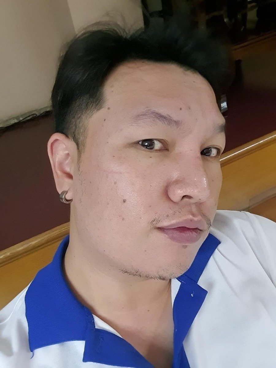 “ไม่ต้องรักเรามากก็ได้..แค่อย่ารักเราพร้อมคนอื่นก็พอ”