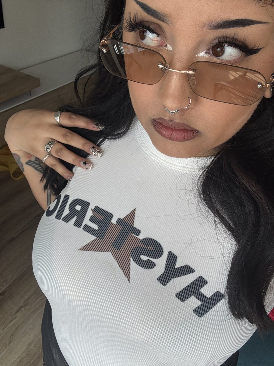 ★ yas ★ tweet media