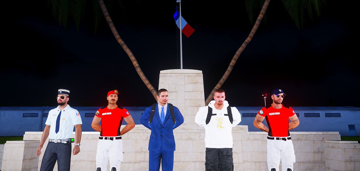 [Recrutement]  

Ces derniers jours se sont déroulées plusieurs sessions pratiques pour nos stagiaires.  

A l'issue de ces sessions, plusieurs stagiaires intègrent nos rangs en tant que 2CL :   
M. LEWIS Calvin, 
M. SOKOVE Dimitry, 
M. MATIASIC Natan.  

Félicitations à eux !