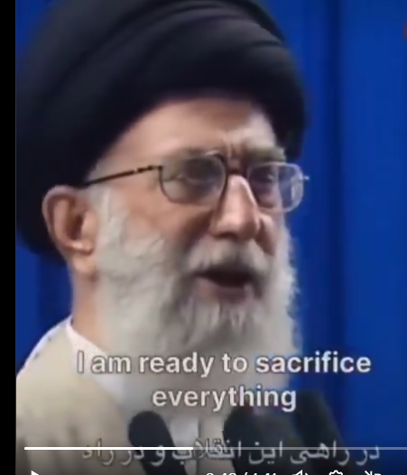 Khamenei come il Papa: Occidente meno civile dei barbari