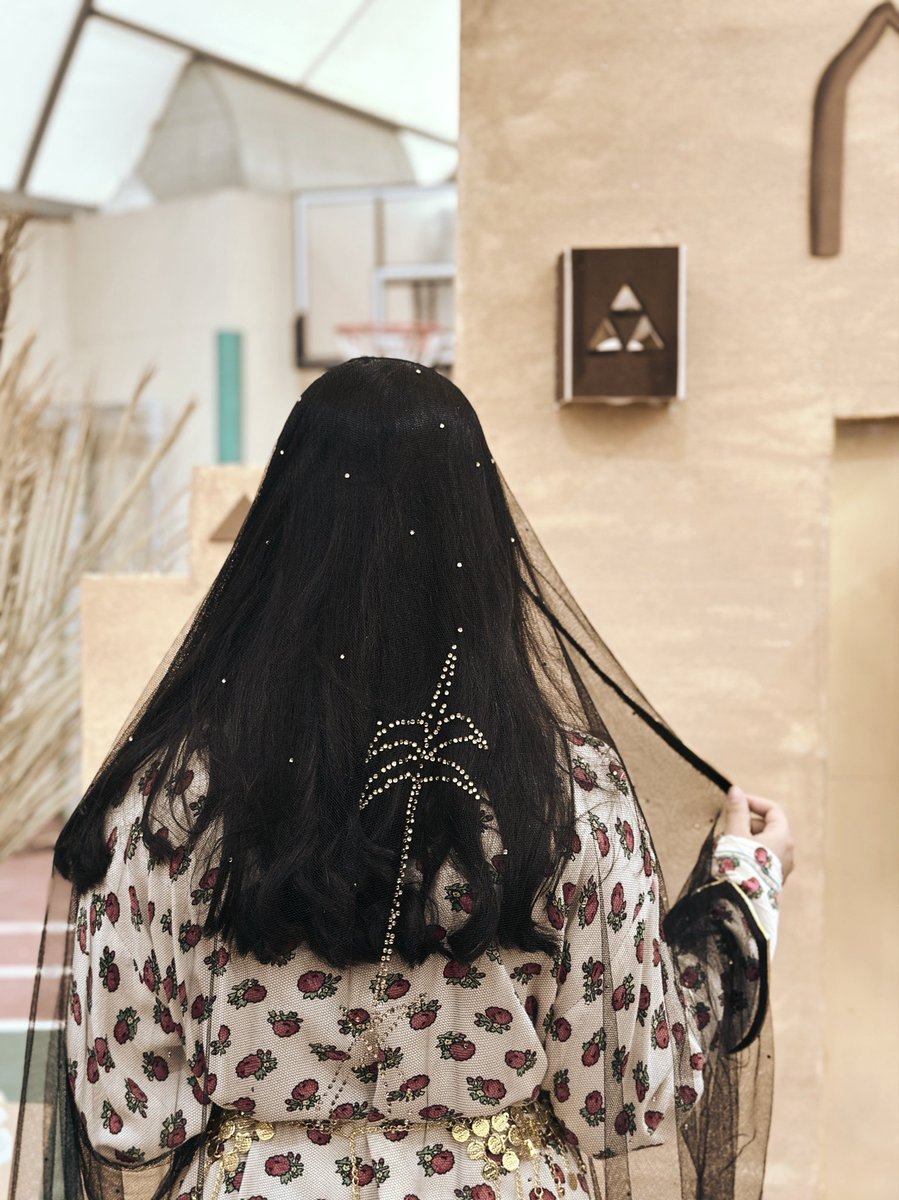 مدارس دانة العلوم tweet media