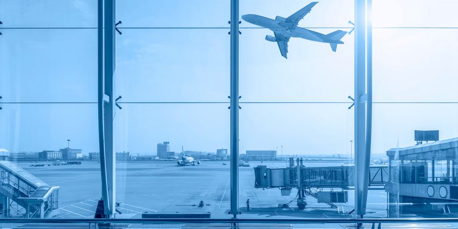 ✈️ El Convenio de Montreal fija la competencia judicial también en trayectos nacionales, señala Dean Spielmann. El domicilio del pasajero no es oficina del transportista..... tlbgo.com/s/228l5m76eT