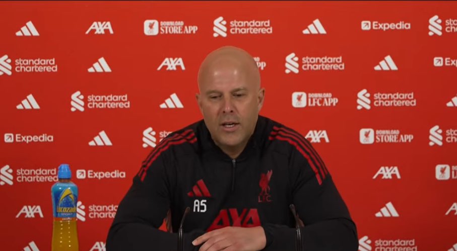 نجم الريدز غير جاهز لمواجهة ولفرهامبتون... آرني سلوت: "فلوريان فيرتز غير جاهز لمُباراة الغد وهناك احتمال لغيابه عن مباراة الكأس الأسبوع القادم." 