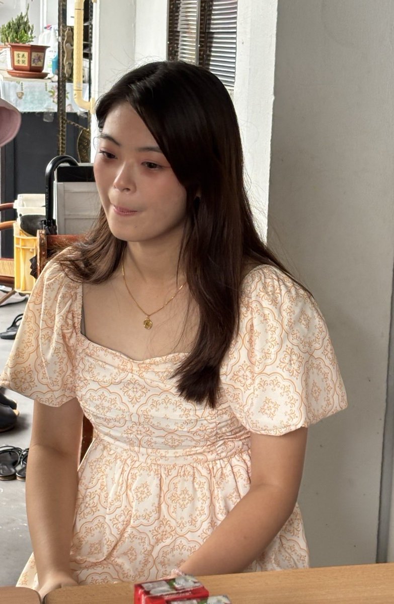 [Request #77]

Face - 9/10
Body - 7/10
Overall - 8/10

As usual, girl next door just how I like it