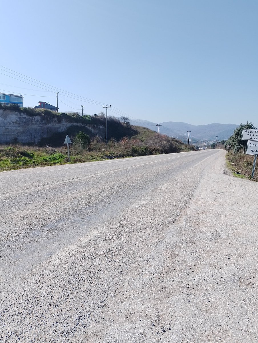 İlk görev yerimiz, kuşun uçup kervanın geçmediği bölge. Bunu da şark hizmetine saysınlar 🙄 
#pazartesi