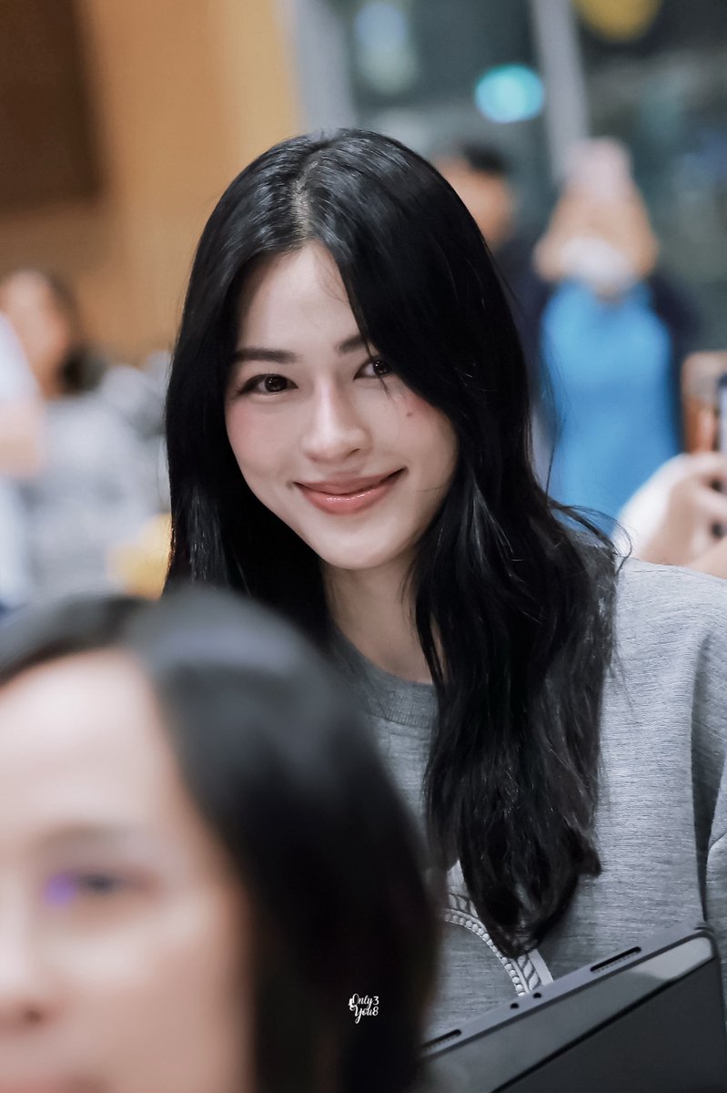 Onlyou_38's tweet photo. 260228 

LINGORM TAKEOFF TO DIORAW26
#LingOrmDiorAW26APTLook
#LinglingKwong  #LingOrm #Dior #DiorAW26 #PFW https://t.co/Vcb88UKMoU