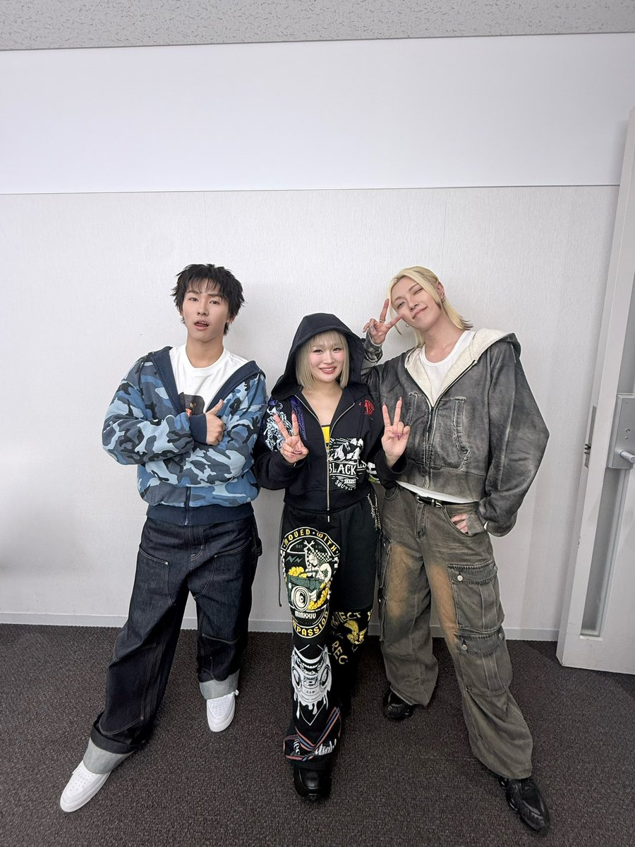 毎日HANAを愛でてるsaya💐🐝⭐️🎸 (@sxyxkx_hana) / Posts / X