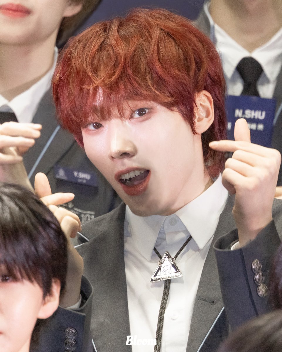 𝐁𝐥𝐨𝐨𝐦 tweet media