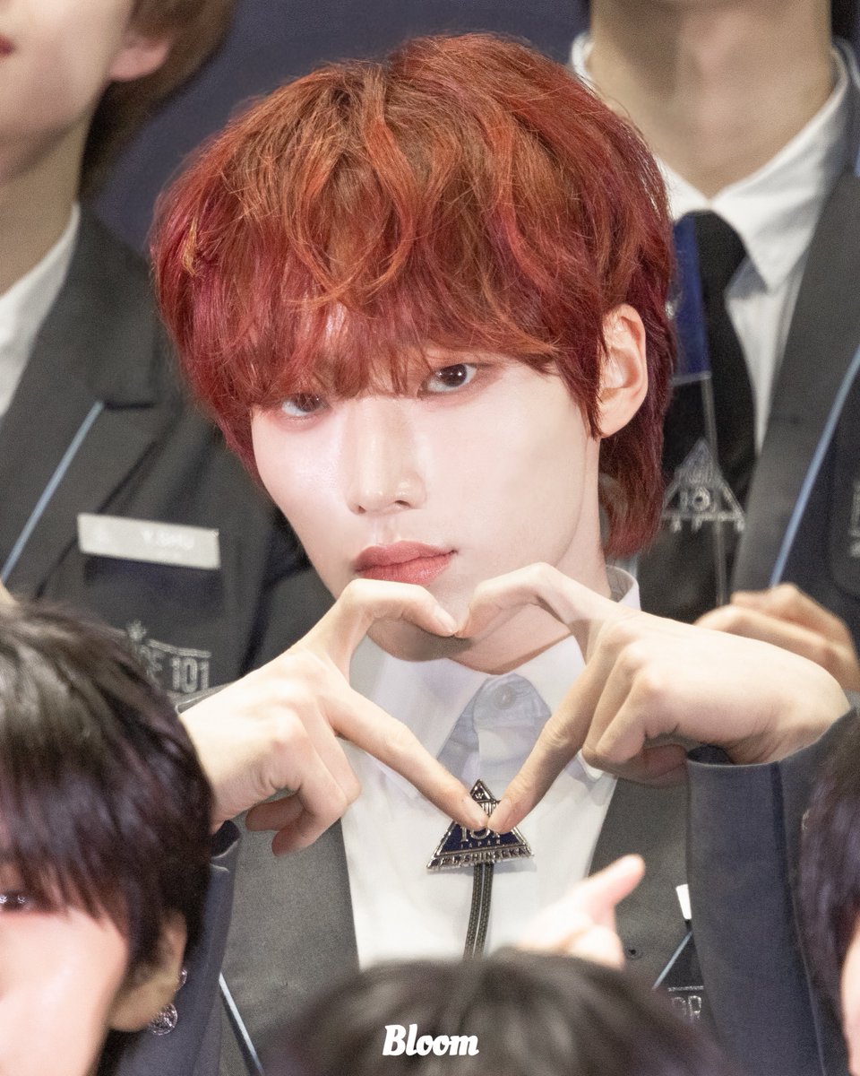 𝐁𝐥𝐨𝐨𝐦 tweet media