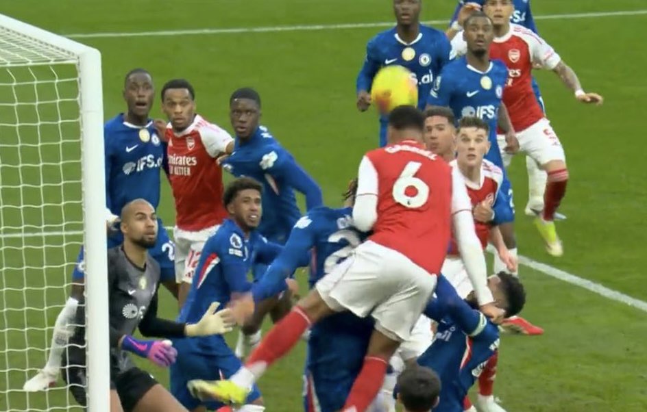 CarefreeYouth tweet media